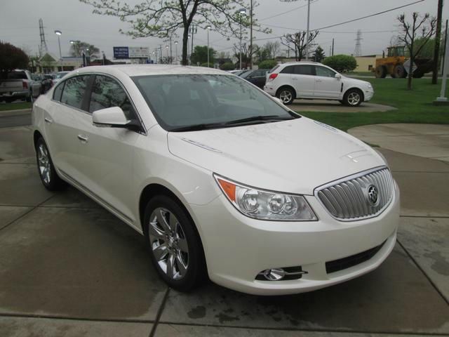 Buick LaCrosse 2011 photo 5