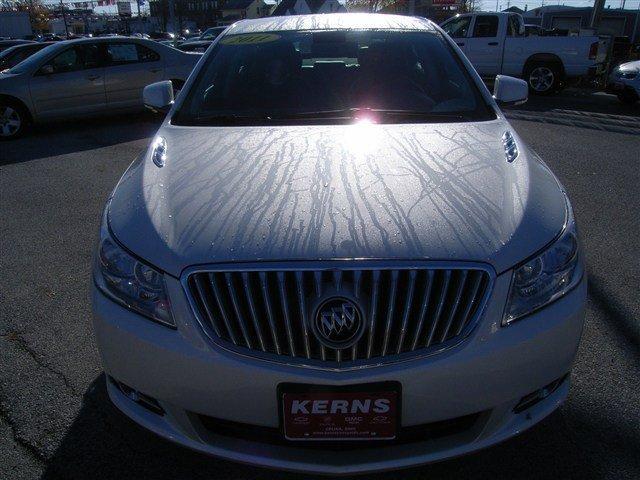 Buick LaCrosse 2011 photo 4