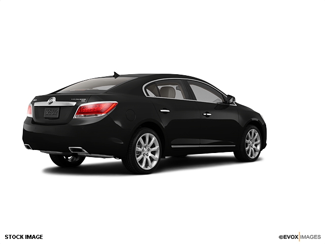 Buick LaCrosse 2011 photo 1