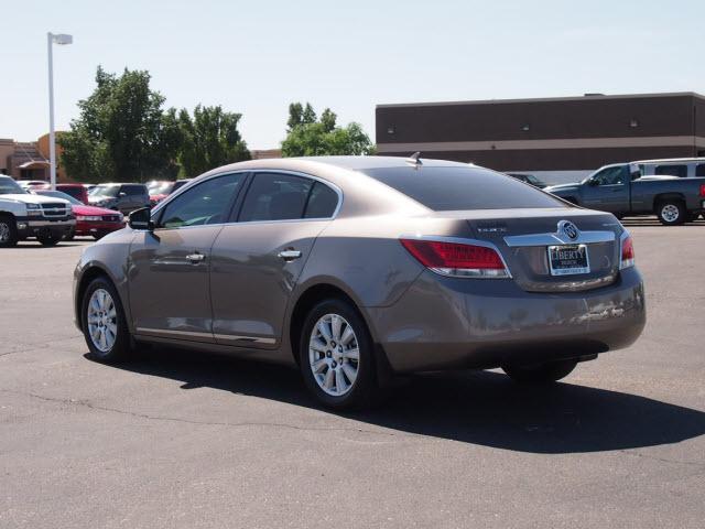 Buick LaCrosse 2011 photo 15