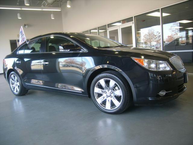 Buick LaCrosse GL Sedan 4D Unspecified