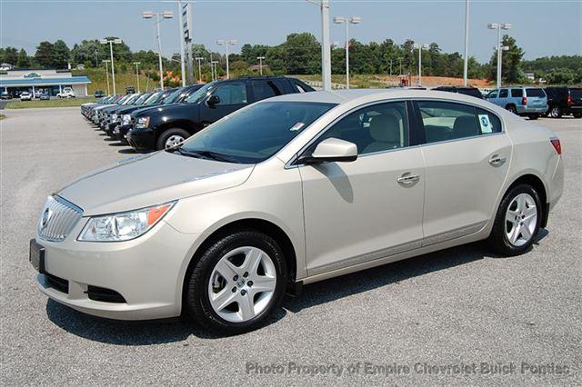 Buick LaCrosse GLS (1 Owner) Sedan