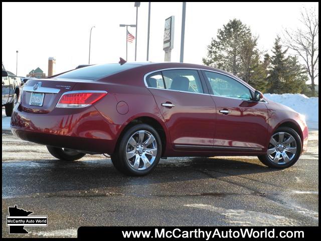 Buick LaCrosse 2011 photo 3