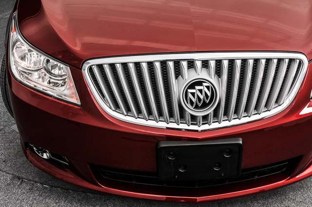 Buick LaCrosse 2011 photo 4