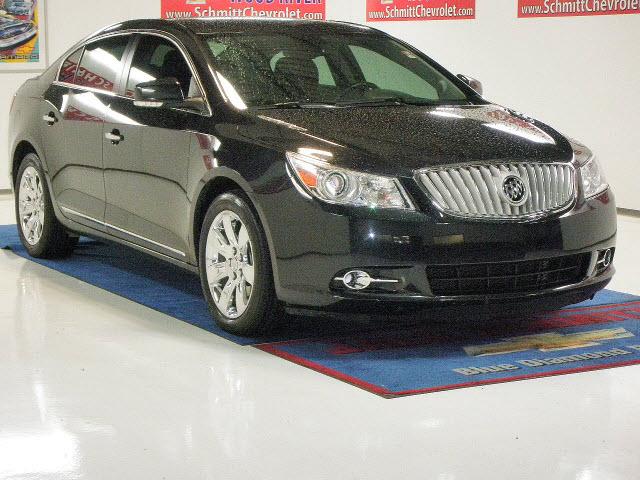 Buick LaCrosse 2011 photo 3