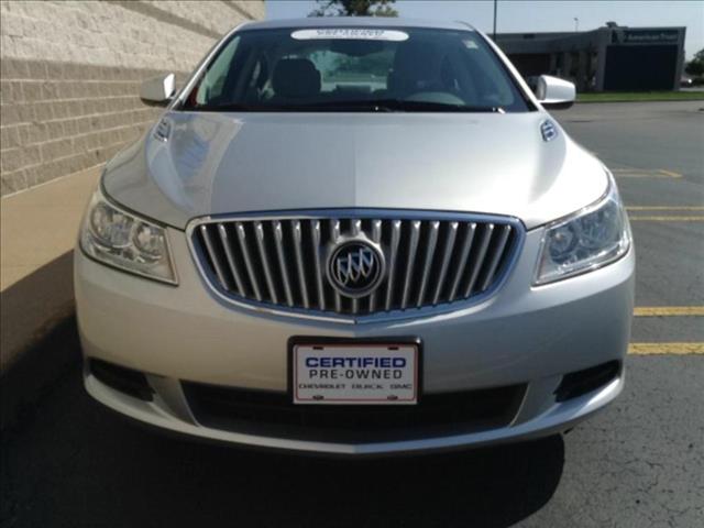 Buick LaCrosse 2011 photo 4