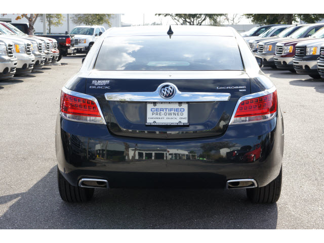 Buick LaCrosse 2011 photo 3