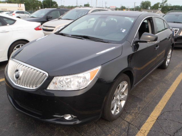 Buick LaCrosse 2011 photo 1