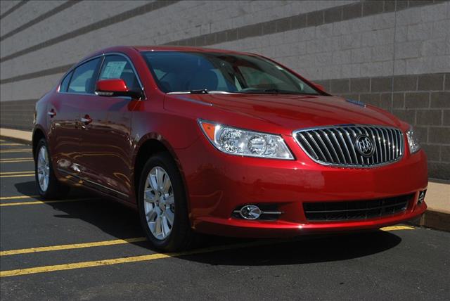 Buick LaCrosse 2013 photo 3