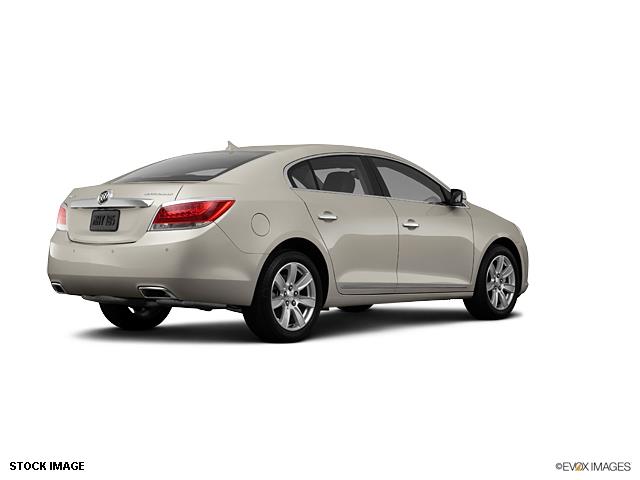 Buick LaCrosse 2013 photo 3