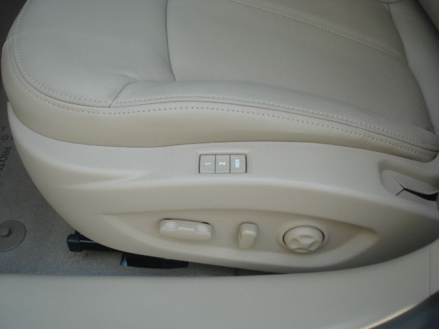 Buick LaCrosse 2013 photo 9