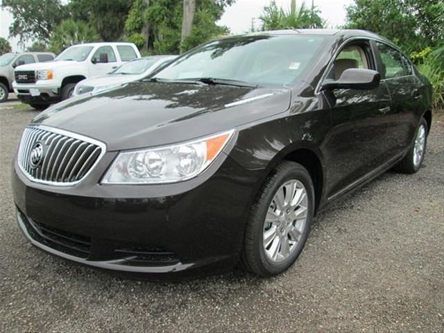 Buick LaCrosse Luxury Sedan Cadillac Factory Certified Sedan