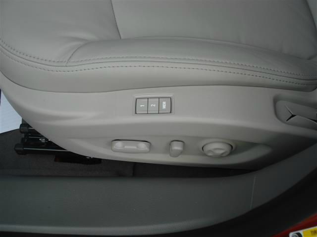 Buick LaCrosse 2013 photo 19