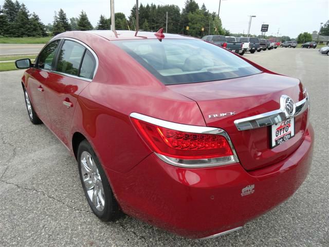 Buick LaCrosse 2013 photo 1