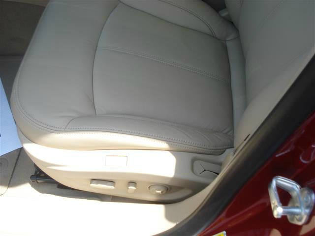 Buick LaCrosse 2013 photo 2