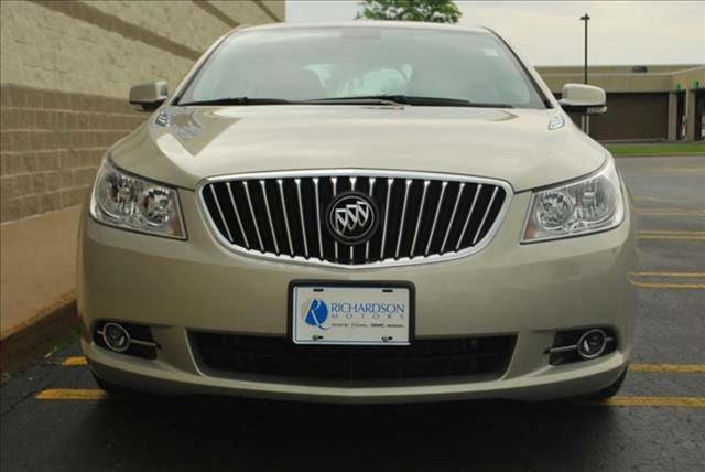 Buick LaCrosse 1500 4x4 Sport Sedan