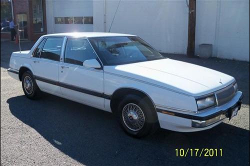 Buick LeSabre 1991 photo 1