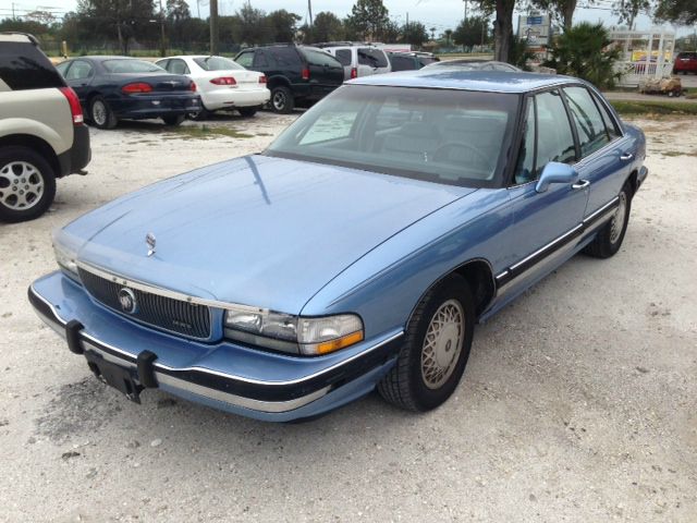 Buick LeSabre 1992 photo 4