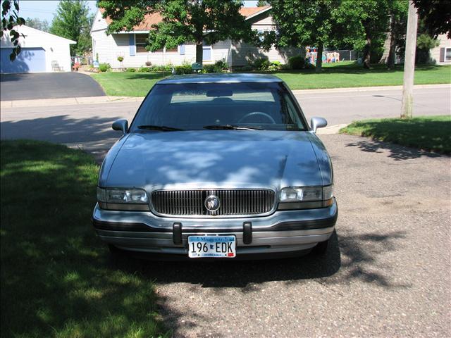 Buick LeSabre Unknown Sedan