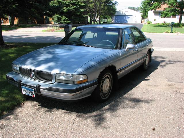 Buick LeSabre 1994 photo 1