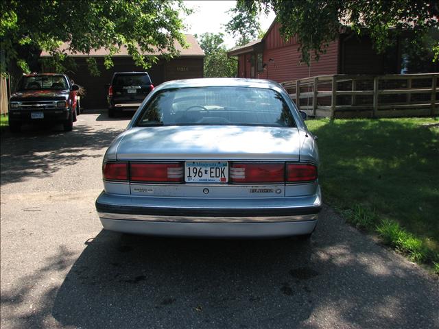 Buick LeSabre 1994 photo 4