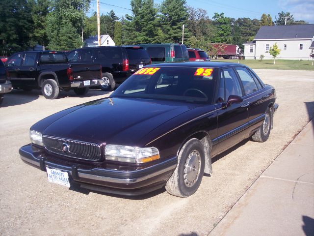 Buick LeSabre 1995 photo 1