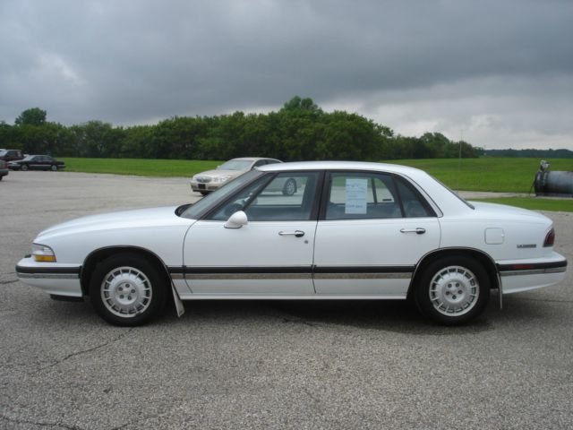 Buick LeSabre 1995 photo 19