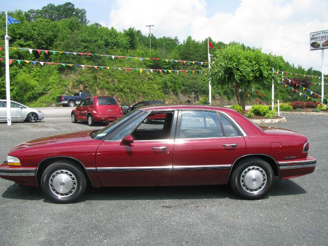 Buick LeSabre 1995 photo 4