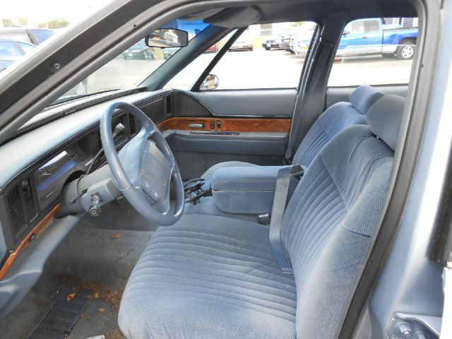 Buick LeSabre 1995 photo 4