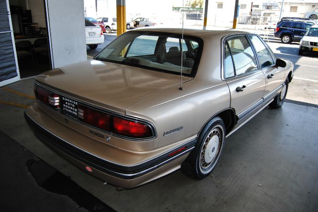 Buick LeSabre 1995 photo 4