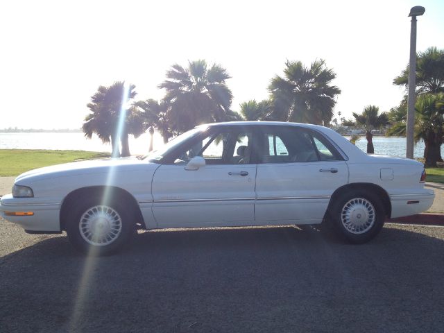 Buick LeSabre SLT 25 Sedan