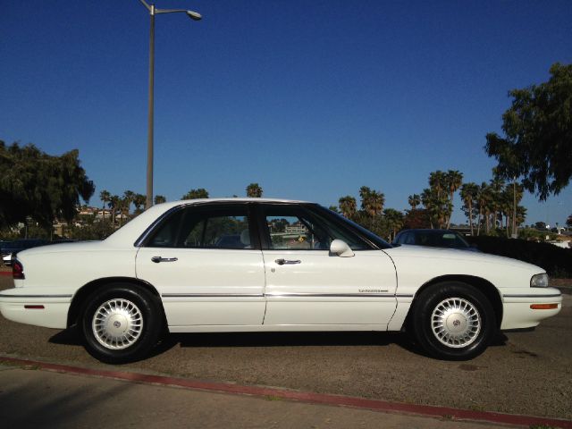 Buick LeSabre 1997 photo 4