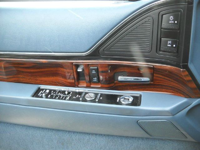 Buick LeSabre 1997 photo 4