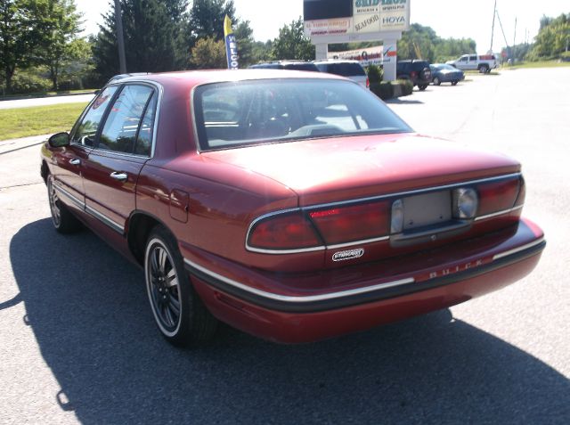 Buick LeSabre 1997 photo 1