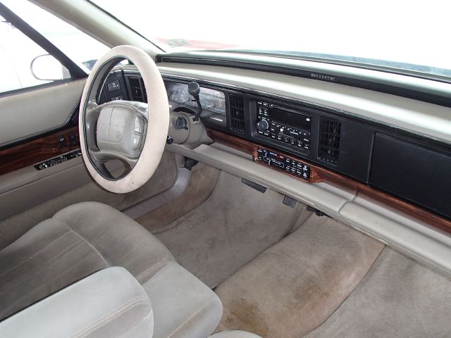 Buick LeSabre 1997 photo 7