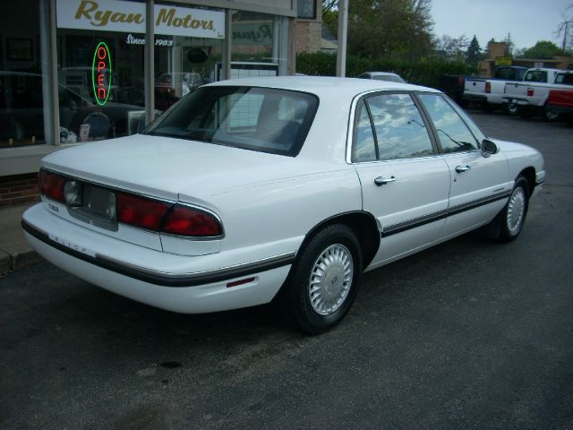 Buick LeSabre 1997 photo 4