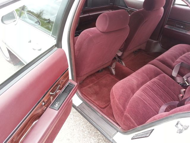 Buick LeSabre 1997 photo 2