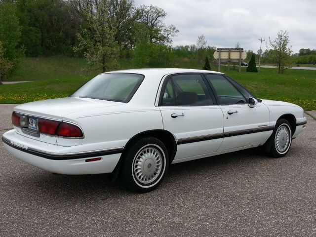 Buick LeSabre 1997 photo 3