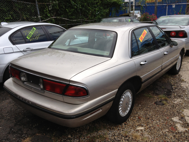 Buick LeSabre 1997 photo 1