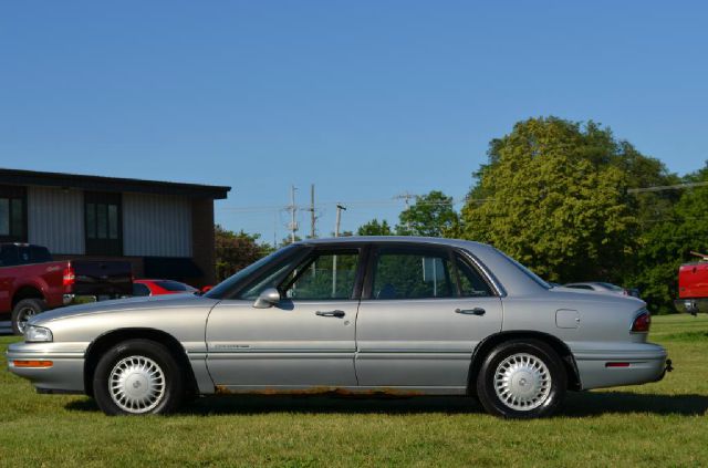 Buick LeSabre SLT 25 Sedan