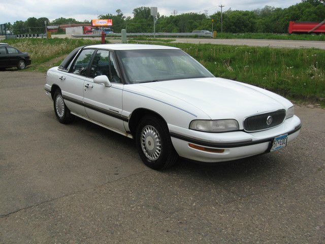 Buick LeSabre 1997 photo 9