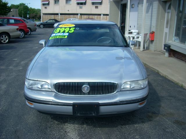 Buick LeSabre 1997 photo 1