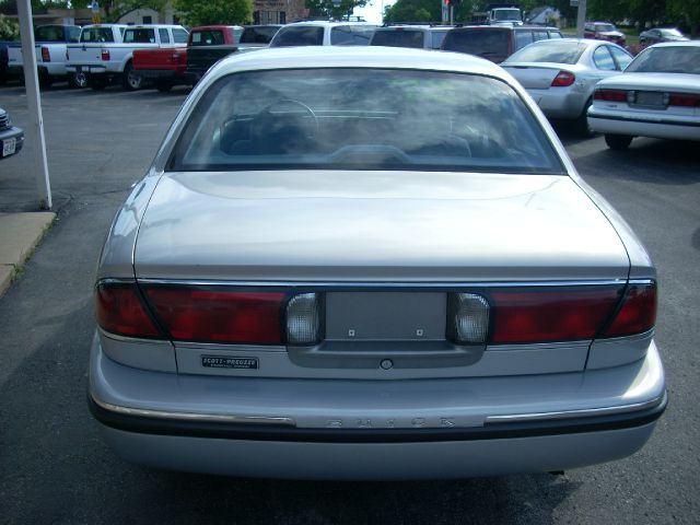 Buick LeSabre 1997 photo 2