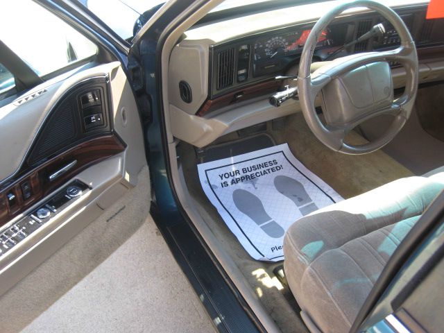 Buick LeSabre 1997 photo 3