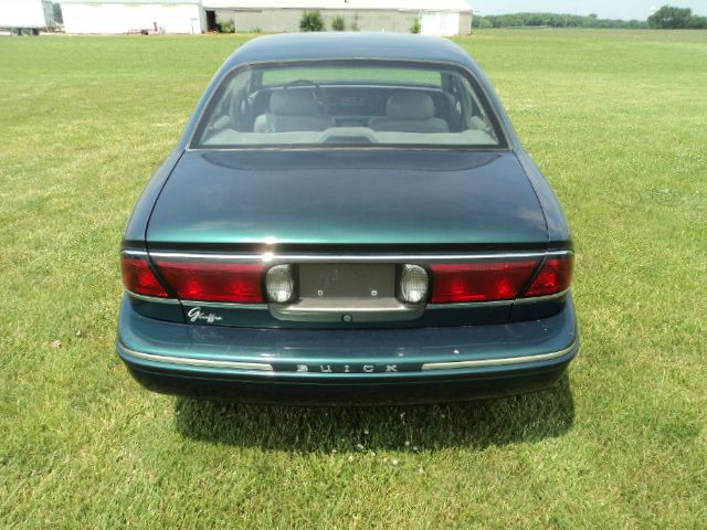 Buick LeSabre SLT 25 Sedan