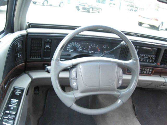 Buick LeSabre 1998 photo 23