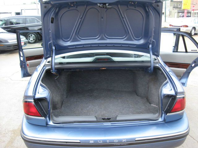 Buick LeSabre 1998 photo 9