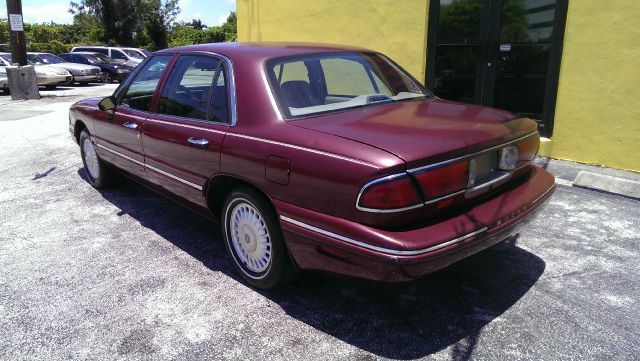 Buick LeSabre 1998 photo 2