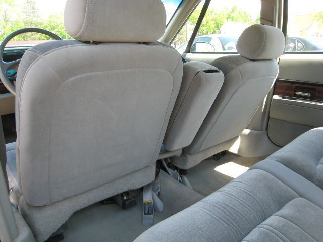 Buick LeSabre 1998 photo 17