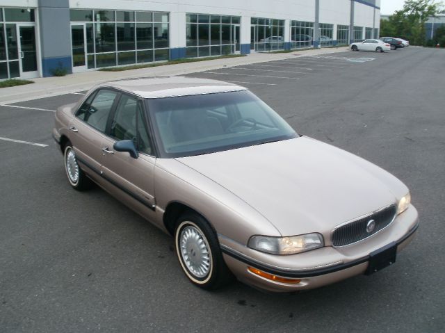 Buick LeSabre 1999 photo 4